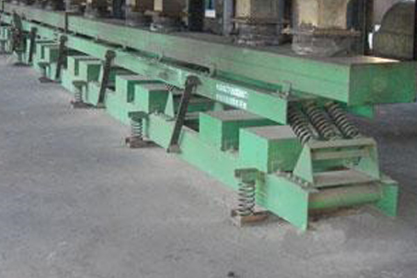 什么是慣性振動輸送機，性能特征概述